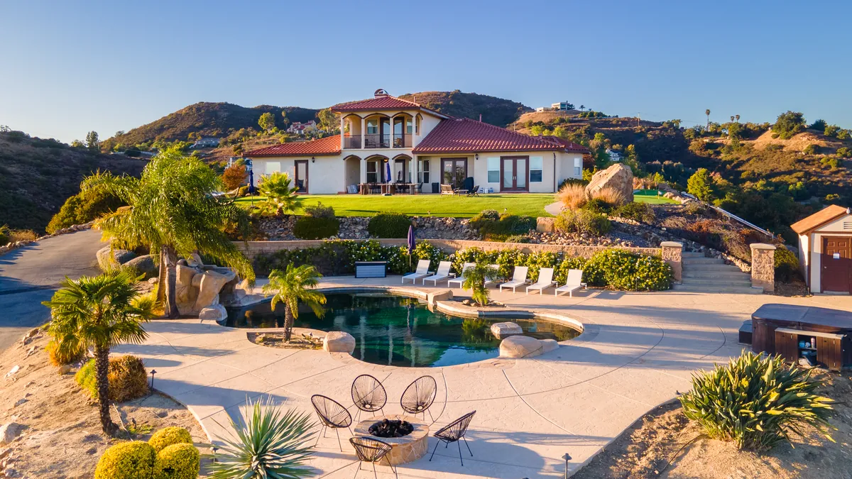 Temecula Wedding Venues with Lodging | Wine Country Estates | WedStay
