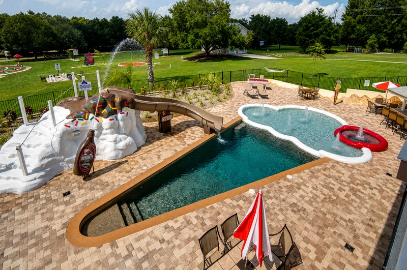 Clermont estate wedding venue with luxury amenities - 150 guest capacity - sleeps 26 - all-in-one venue + accommodations