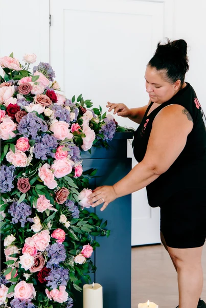 Malama ia Floral Design 2