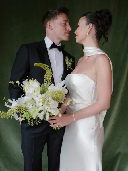 Wilder Gardens + Flowers white and green wedding flowers from a modern spring wedding in NYC
